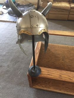 Free Viking helmet