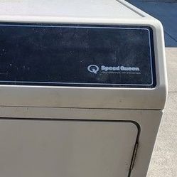 GAS DRYER Speed Queen