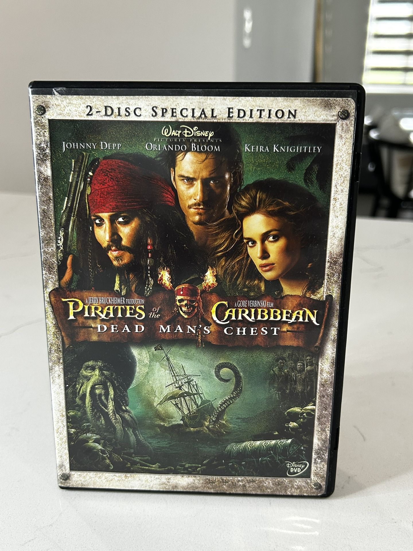 Pirates of the Caribbean: Dead Man's Chest - 2-Disc Special Edition DVD
