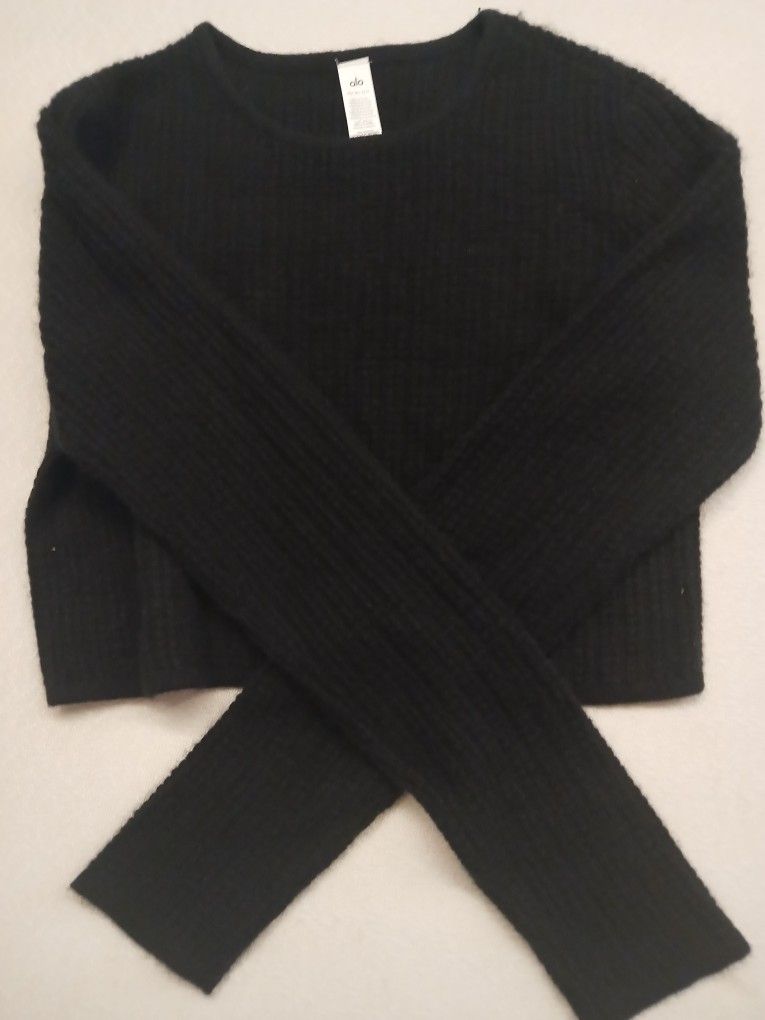 Alo 100% Cashmere sweater
