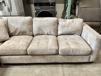 Thomasville Kylie Fabric Sectional with Storage Ottoman Gray for