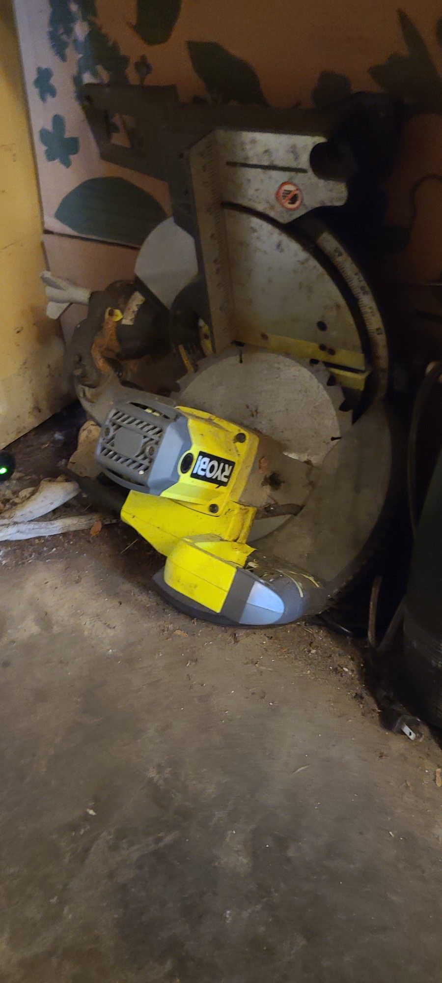 Ryobi 10 Inch Miter Saw