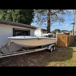 2000 Legacy 20ft Boat 