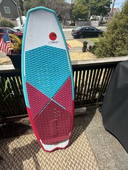 Connelly Voodoo 5’1” wake surfboard