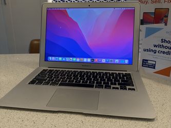 2017 Apple MacBook Air 13” 