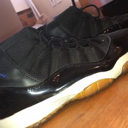 Jordan 11s