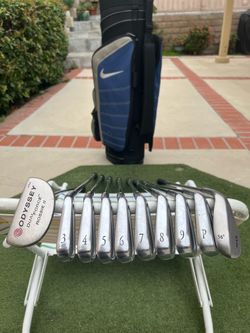 Complete Golf Club For Man (RH)See All Of The Pictures Are Included