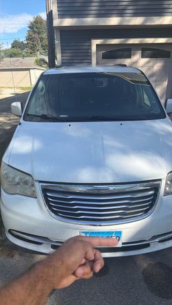 2014 Chrysler town country