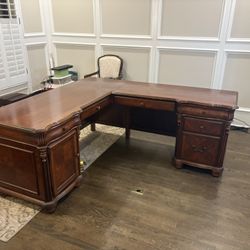 Regency Computer Return Desk