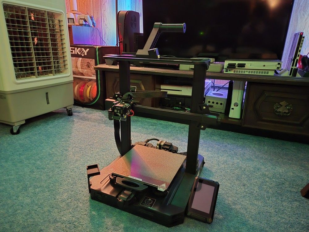 3 3D Printers Ender 3 S1 Pro, Ender 3 V2, And Ld002r And Many Spare Parts for All Of Them