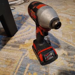 Milwaukee Hammer Drill And Drill Set