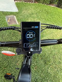 Brand new AKEZ e-bike
