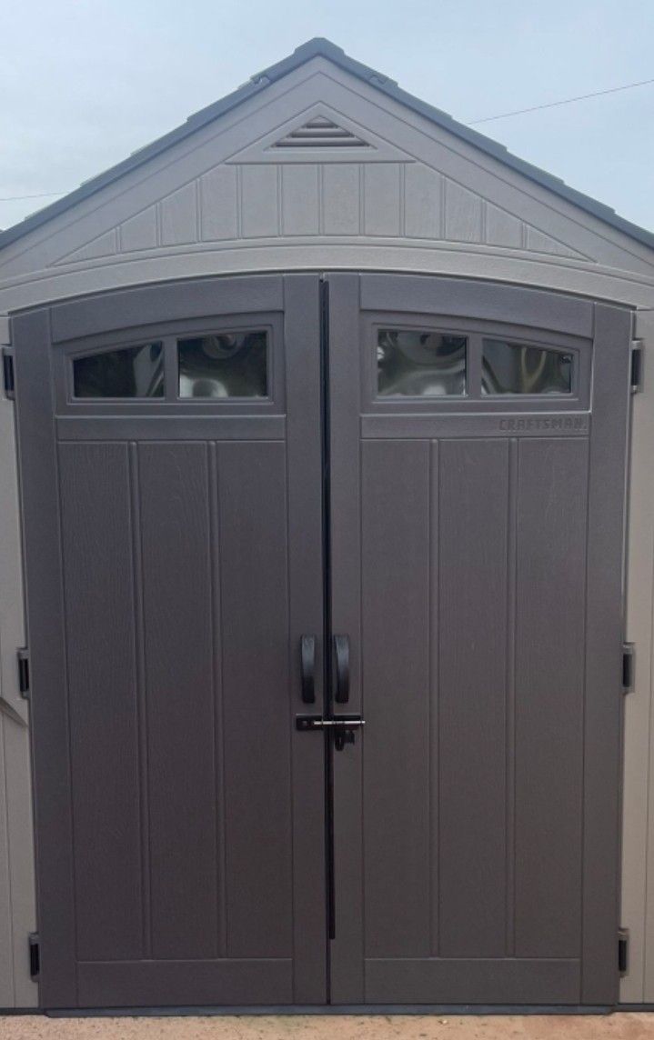 Craftsman resin shed(pending)
