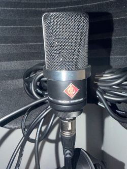 Neumann TLM 102 Microphone