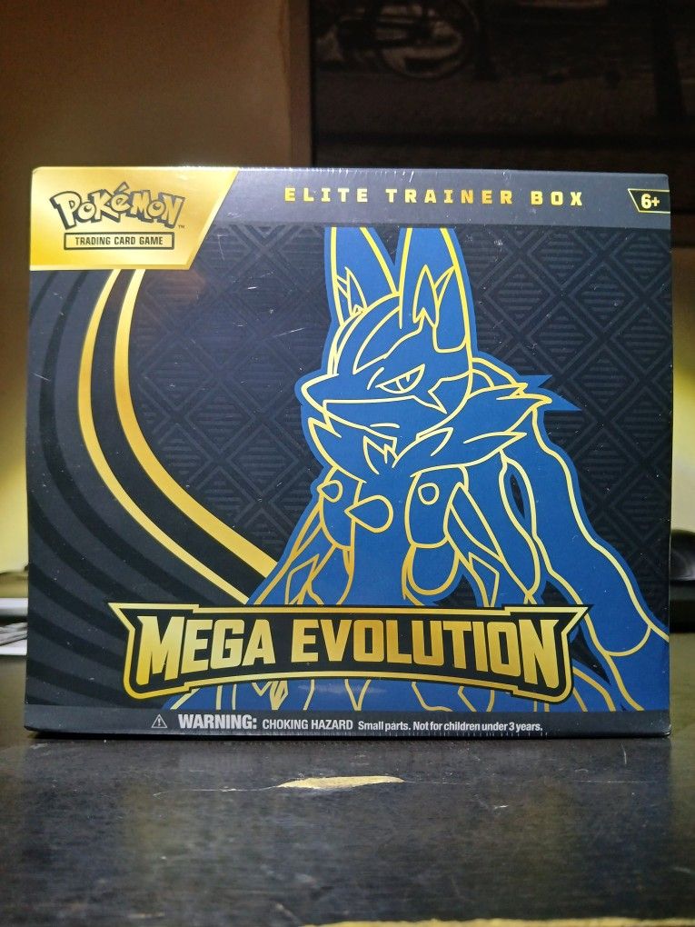 Pokemon Mega Evolution Lucario Elite Trainer Box