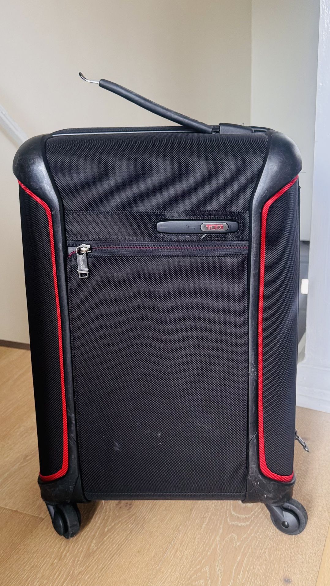 TUMI Alpha 4-Wheel Carry-On — Great Condition