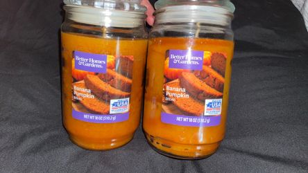 Better Homes & Garden Banana Pumpkin candle