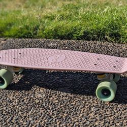 Retro Skateboard 