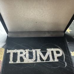 Trump Sparkling Pin For Your Shirt Or Hat 