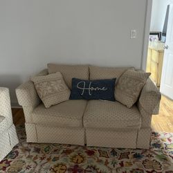 Love seat