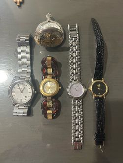 Lot of watches