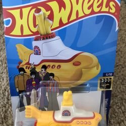 Beetles Yellow Submarine Hotwheel 