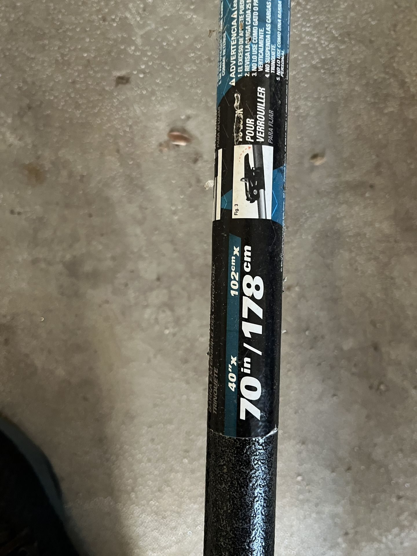 Extendable Cargo Bar