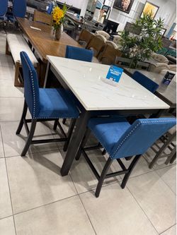 5pc Counter Height 💙💙