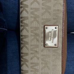 Michael Kors Large Wallet 