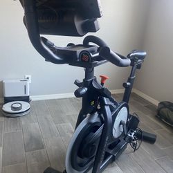 NordicTrack Stationary Bike S15i