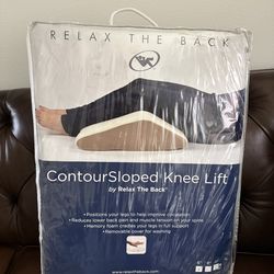Relax The Back Contour Sloped Knee Lift
