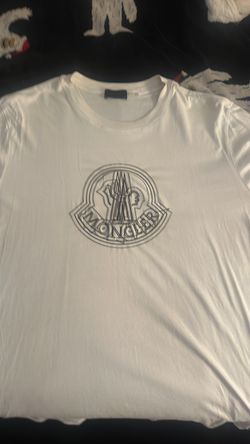 Moncler tshirt