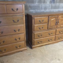 Solid Wood Dressers 