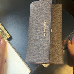 Mk Wallet