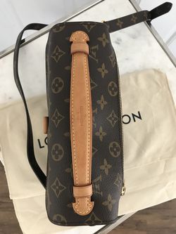 Louis Vuitton Monogram Pochette Cite Shoulder Bag for Sale in Miami, FL -  OfferUp