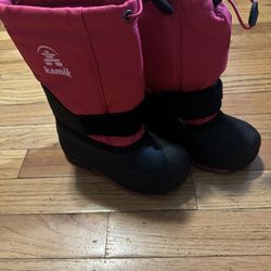 girl snow boots 