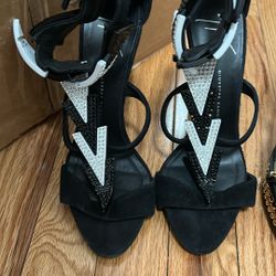 Giuseppe Zanotti Crystal V Slingback 