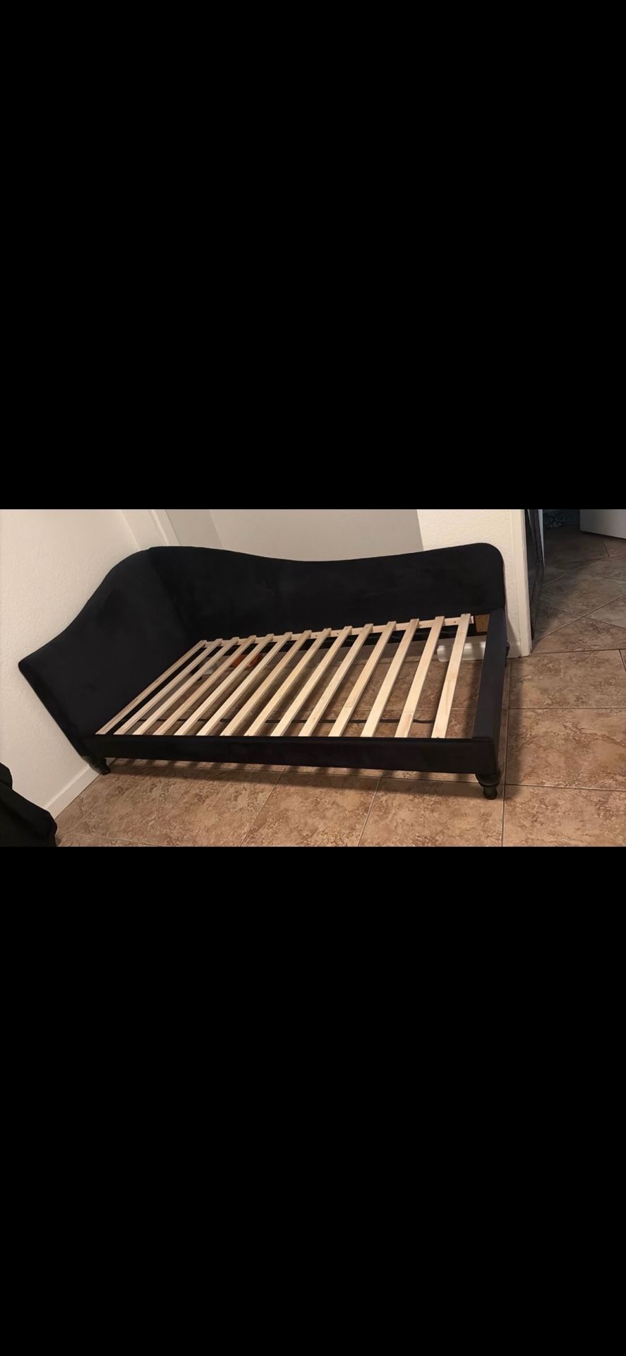 Twin bed