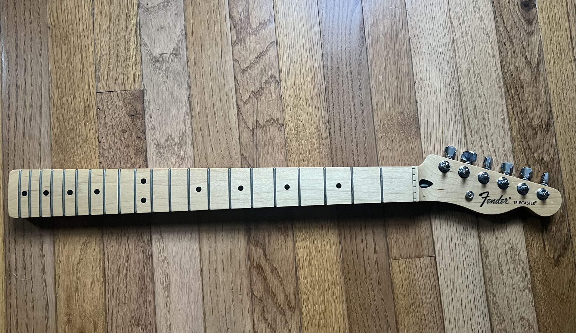 Fender Telecaster Neck Maple 9.5 Radius with hardware