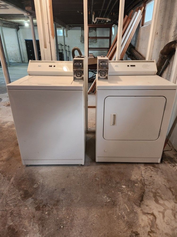 Coin Laundry Washer and Dryer