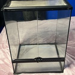 18x18x24 Exo Terra Tank & Skull Waterfall Decoration.