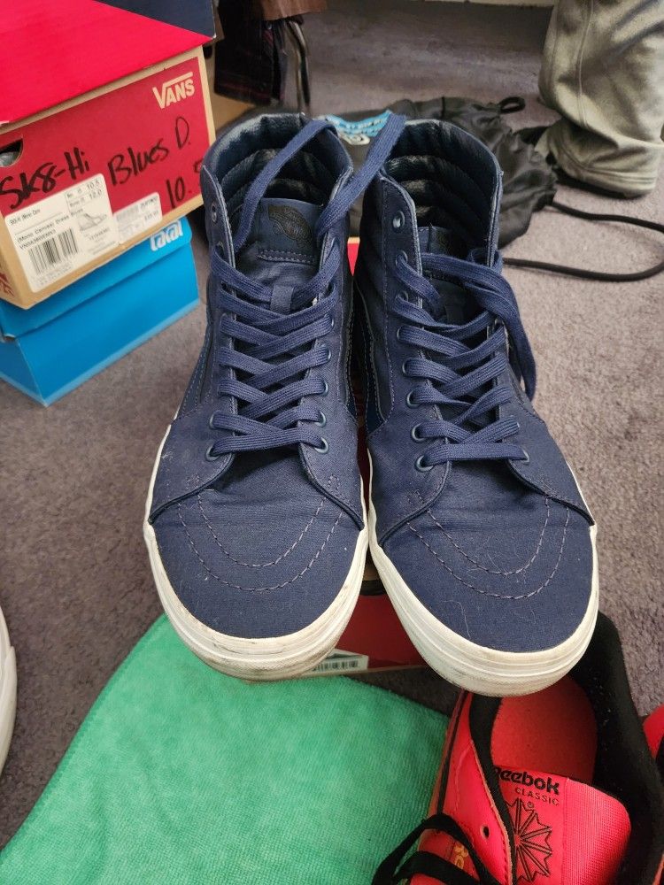 10.5 Men's Navy Hi top Vans