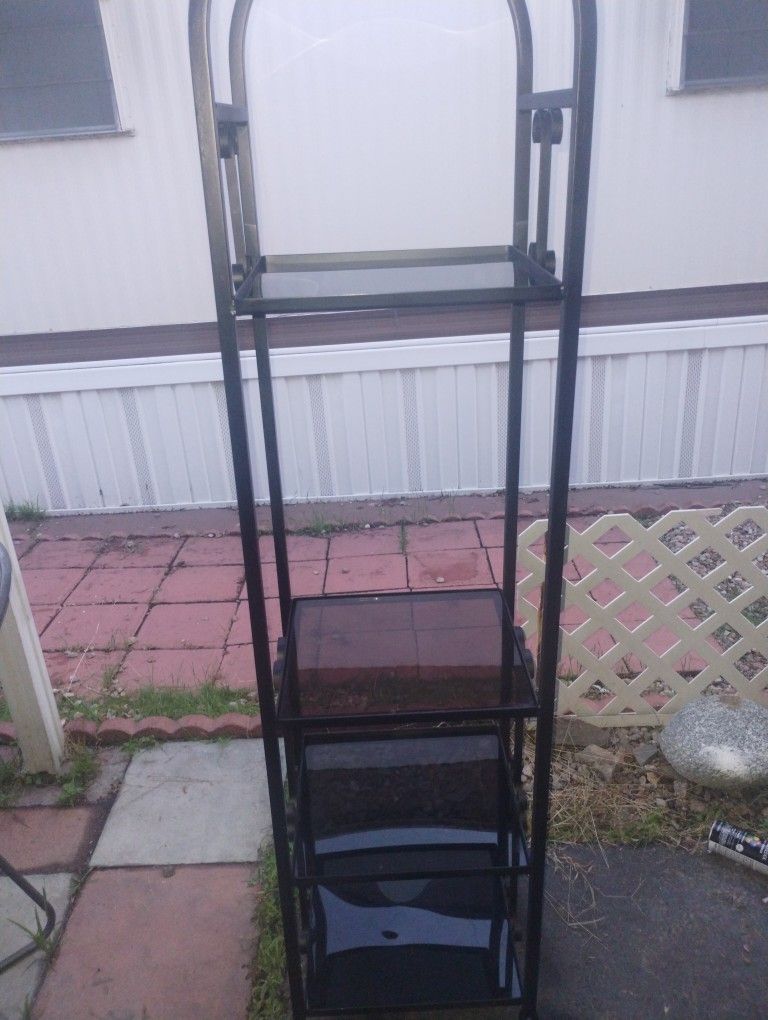 5 Feet 10 inches tall iron 4 Tered shelf