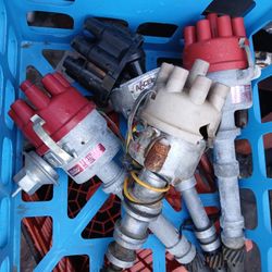 CHEVY AND FORD DISTRIBUTORS!!! 75$ EACH