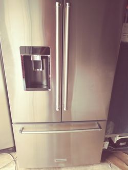 Kitchen aid French door refrigerator