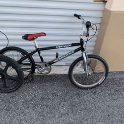 Mid School Mongoose Menace 1996 BMX Bicycle Nice!
