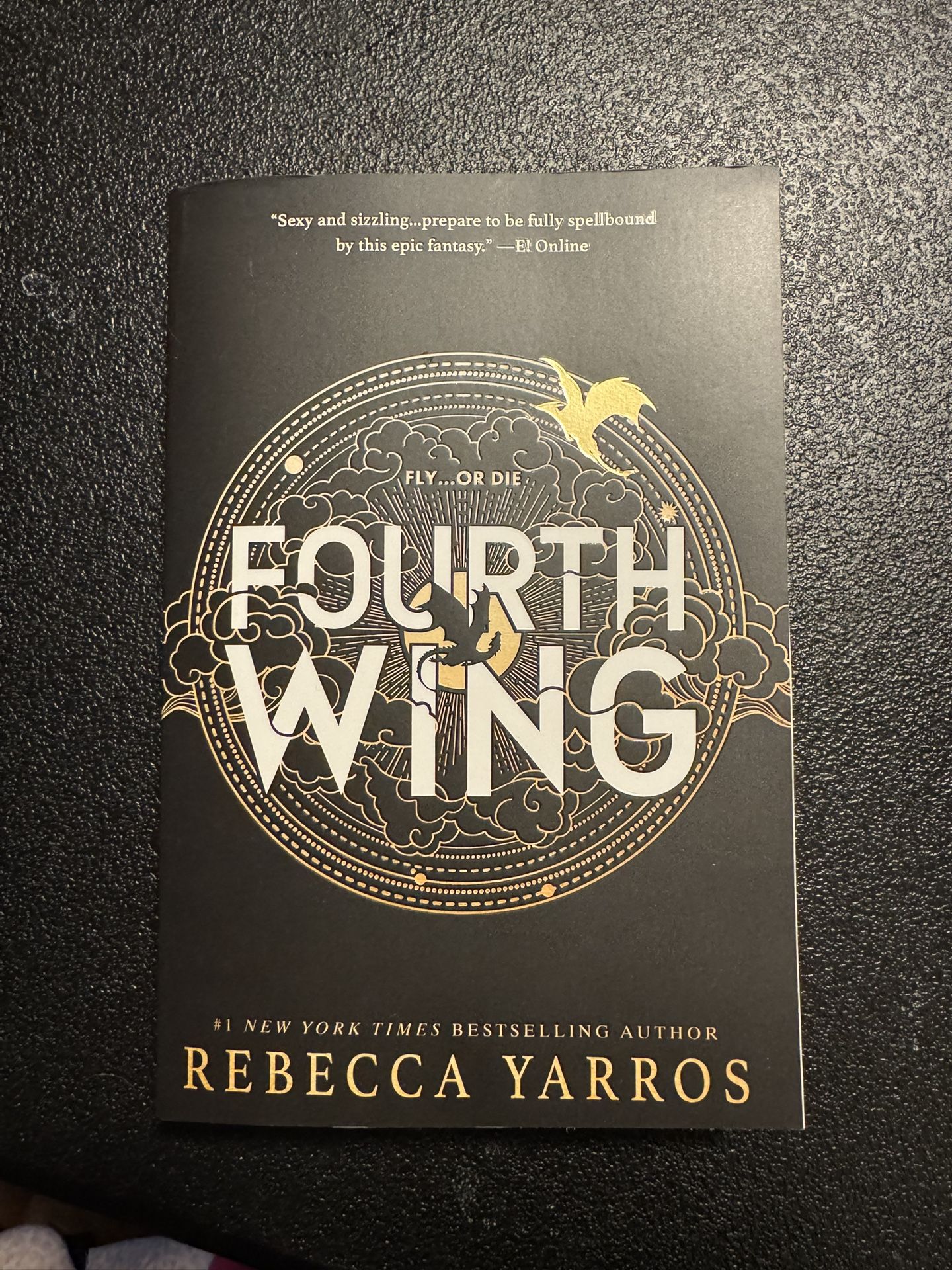 Fourth Wing With Bonus Content