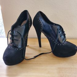 Black Stiletto Heels