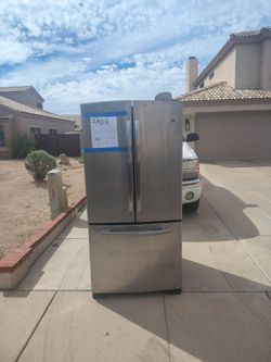 GE Refrigerator -free
