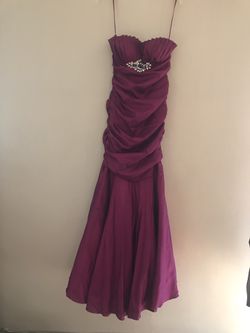 Long Mermaid Taffeta Dress in Fuchsia Color - Large
